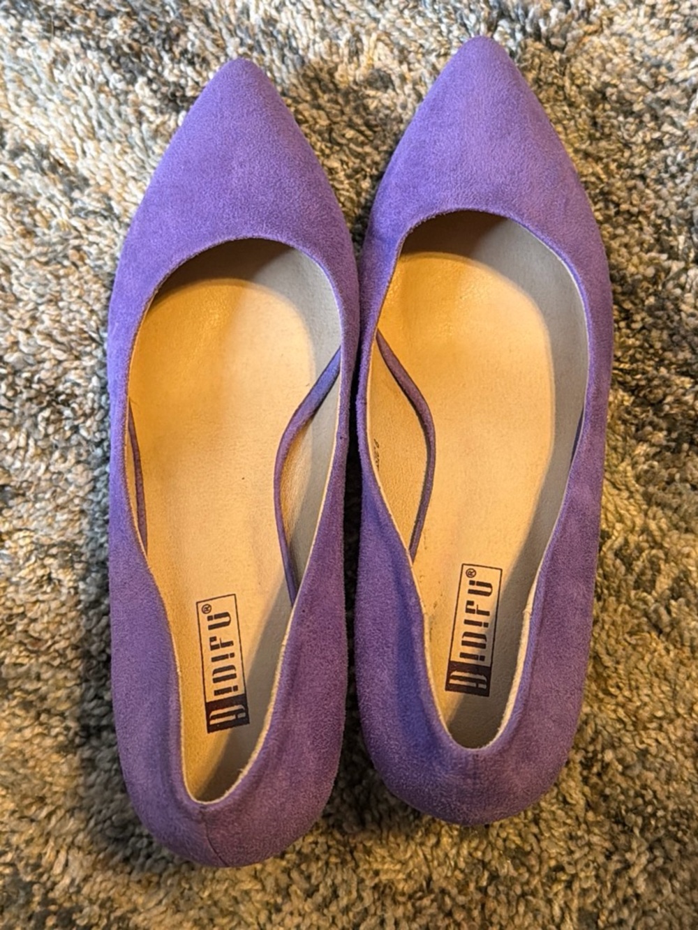 DV by Dolce Vita Lavender Suede Pointed Toe Flats
